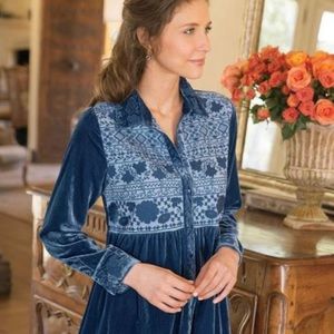 SOFT SURROUNDINGS: Silk/Velvet Tunic